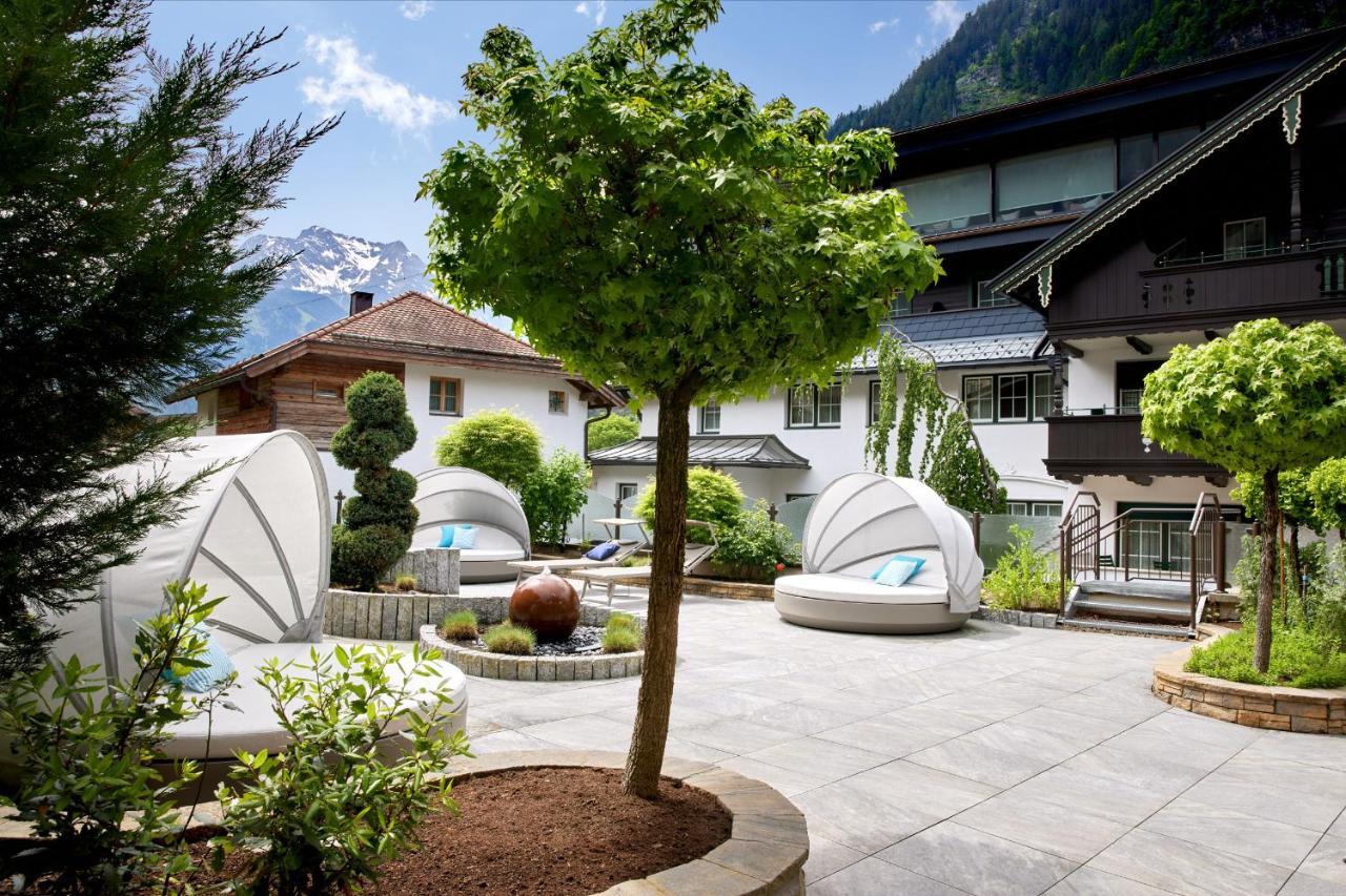 Hotel Neue Post Mayrhofen Exterior photo