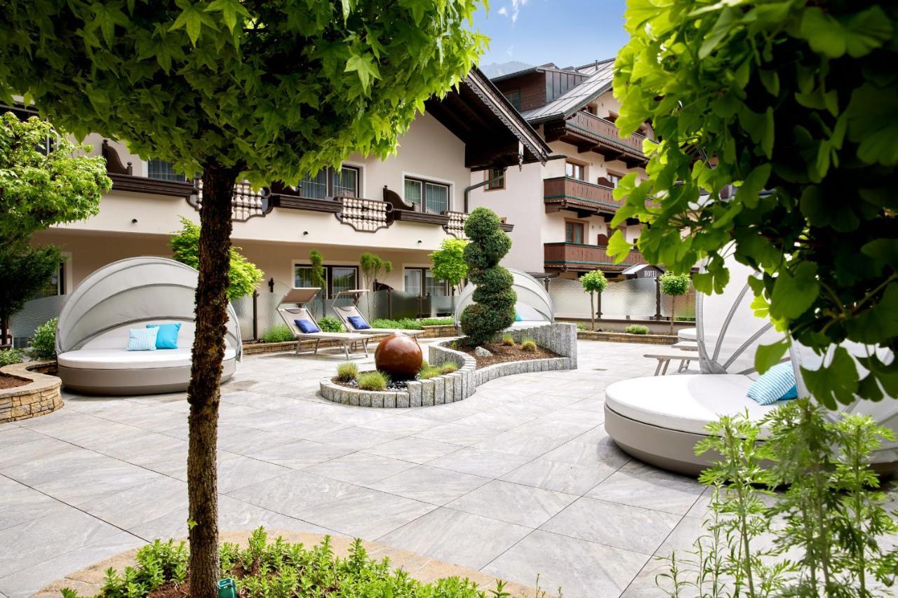 Hotel Neue Post Mayrhofen Exterior photo